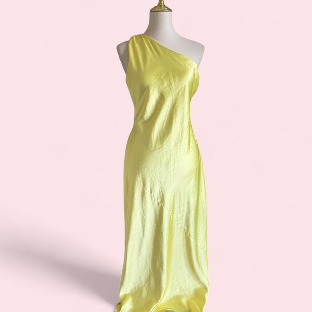 💛 Zara Yellow Satin One-Shoulder Maxi Dress Size L